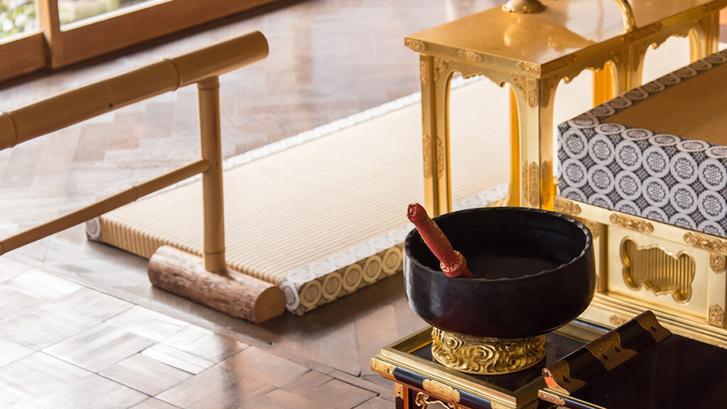 浄土真宗の葬儀にかかるお布施相場とマナー|金額の目安と注意点