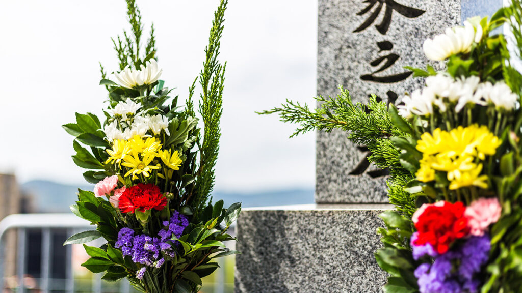 曹洞宗のお布施一覧|葬儀・法要・戒名ごとの相場とマナーを解説