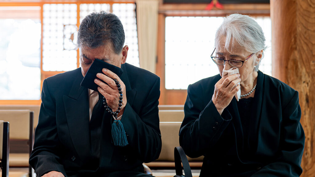 自宅で葬儀のやり方完全ガイド｜費用・流れ・メリット・デメリット・準備すること