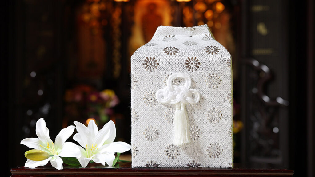 会葬礼状の書き方と例文｜オリジナル文章の作り方や印刷会社への依頼マナー