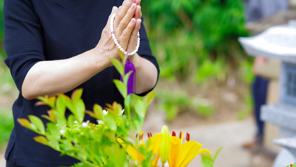 死亡届の出し方｜提出先はどこ？書き方・必要書類と火葬許可証発行の流れ